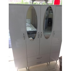4 kapılı Gardolap 